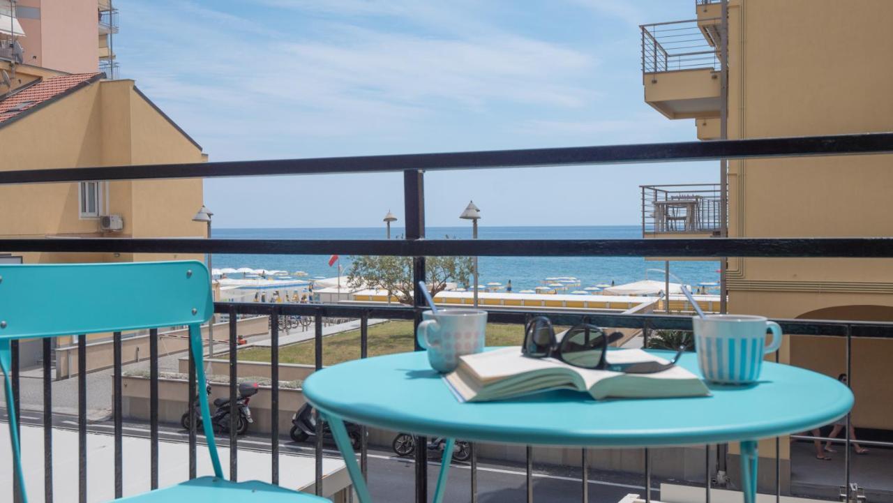 Babyaccommodation Family Experience III Pietra Ligure Dış mekan fotoğraf